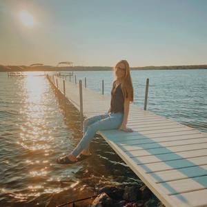 Meet your Posher, Amanda